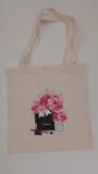 Tote Bag Shopping in Paris